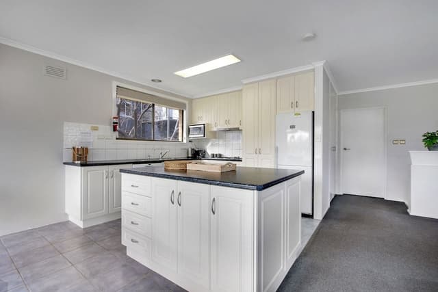 Apartment, 3 Bedrooms, Lake View