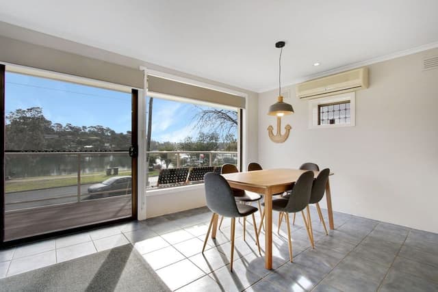 Apartment, 3 Bedrooms, Lake View