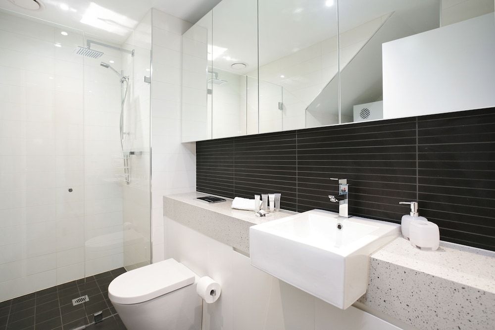 New York on Riley - Split-Level Executive 2BR Darlinghurst Apartment with a New York Feel4
