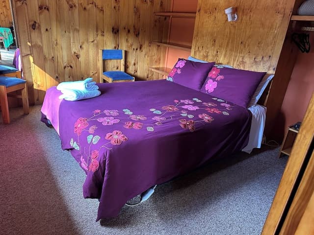 Romantic Cabin
