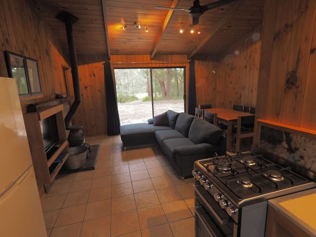Classic Cabin, Garden View