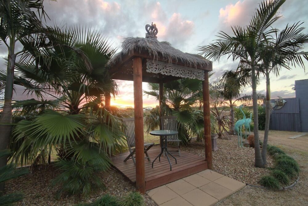 Pelican Sands Bed & Breakfast2