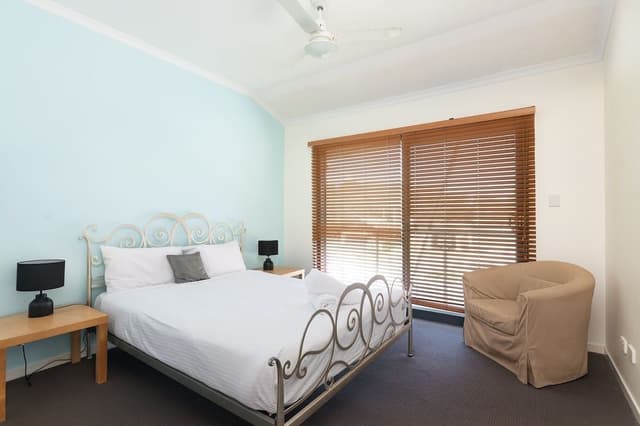 House, 4 Bedrooms