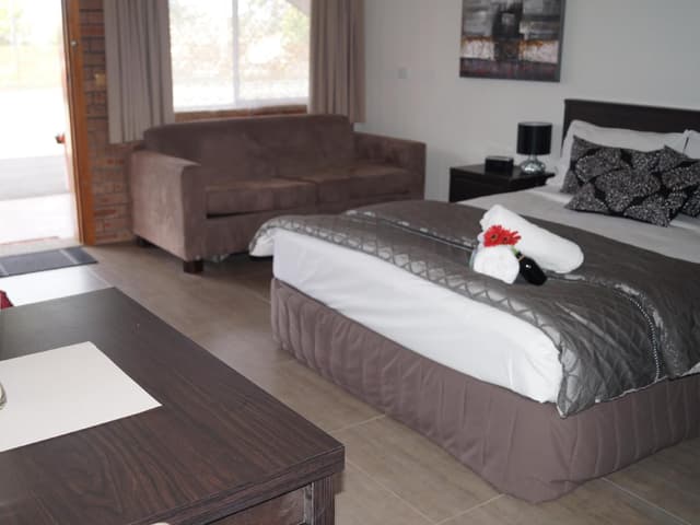 Queen Room