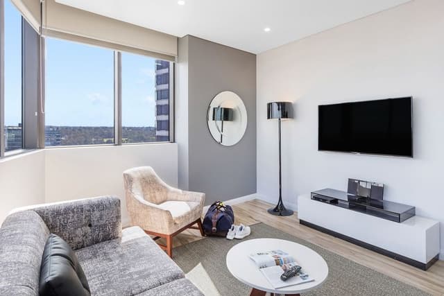 1 Bedroom Suite