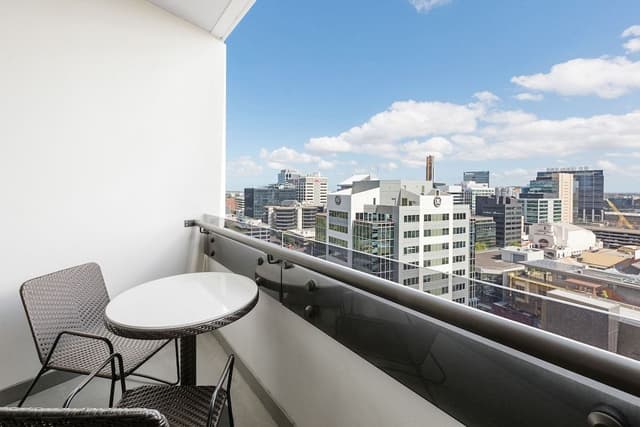 1 Bedroom Suite