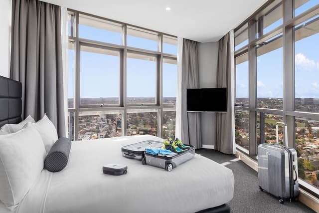 3 Bedroom Riverview Suite