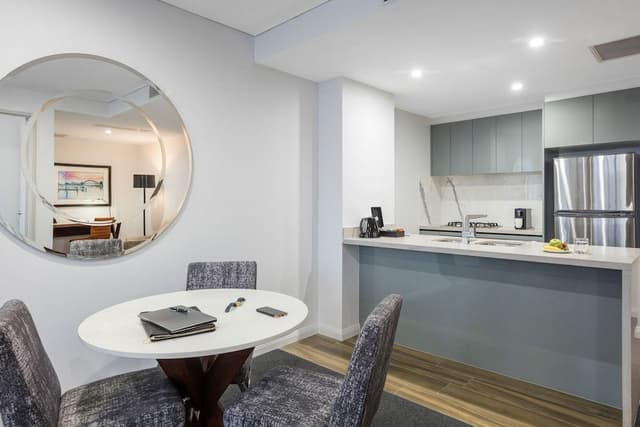 1 Bedroom Balcony Suite