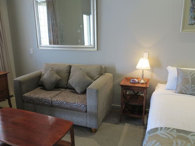 Superior Studio, 1 King Bed