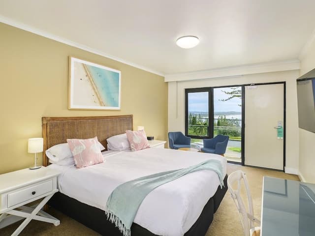 Standard Room, 1 King Bed (and Spa)