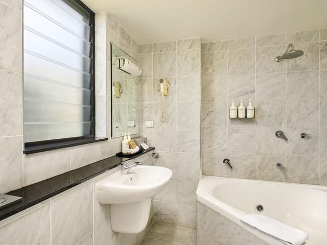 Standard Room, 1 King Bed (and Spa)
