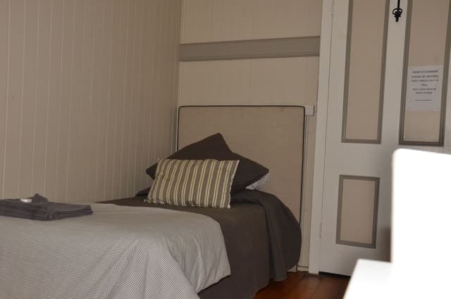 Economy Single Room, Shared Bathroom