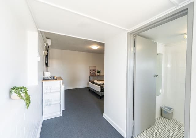 Queen Room