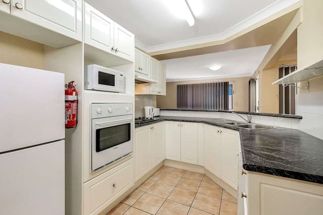 Suite, Multiple Beds, Non Smoking (Efficiency)