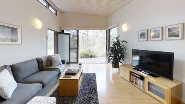 Romantic Villa, 1 King Bed, Fireplace, Mountain View (Lowanna)