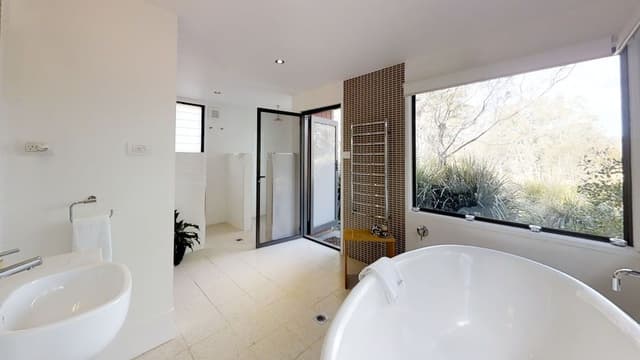 Romantic Villa, 1 King Bed, Fireplace, Mountain View (Allawah)