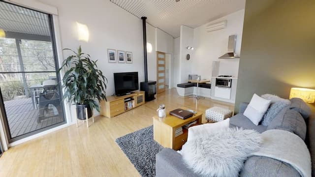 Romantic Villa, 1 King Bed, Fireplace, Mountain View (Lowanna)