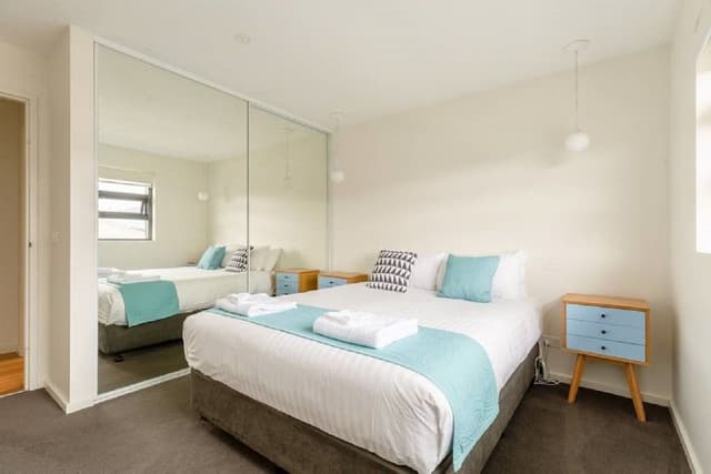 Apartment 4