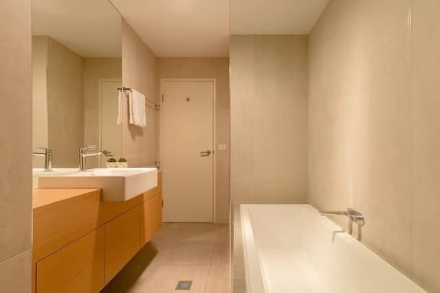 Apartment 4