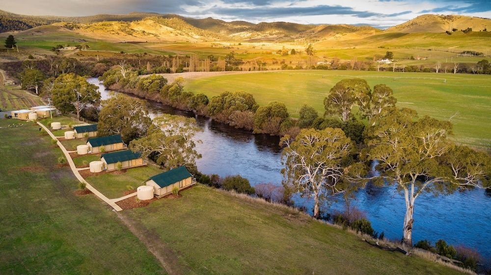 Truffle Lodge1