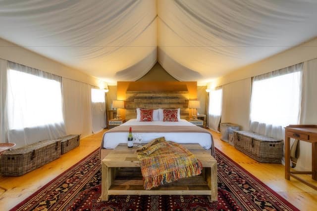 Luxury KING Tent with Full Bathroom