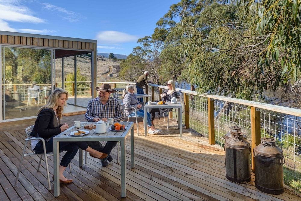 Truffle Lodge2