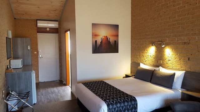 Superior Room, 1 Queen Bed