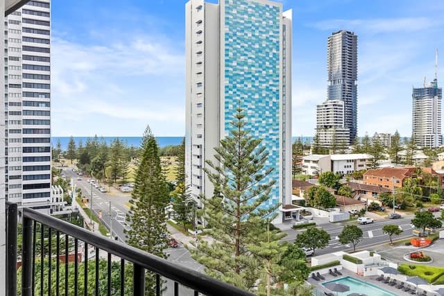 2 Bedroom Ocean View Sub-Penthouse