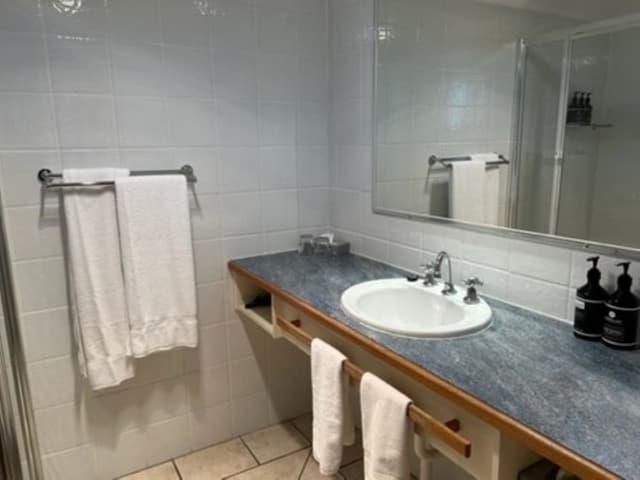 Vineyard View Room