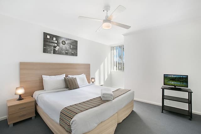 2 Bedroom 2 Bathroom Pool View Apartment