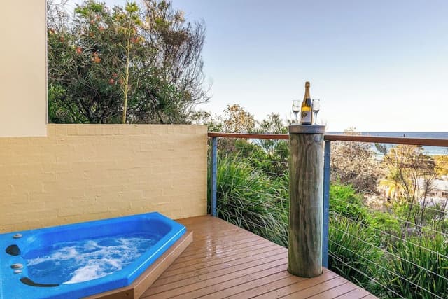 2 Bedroom Ocean View Spa