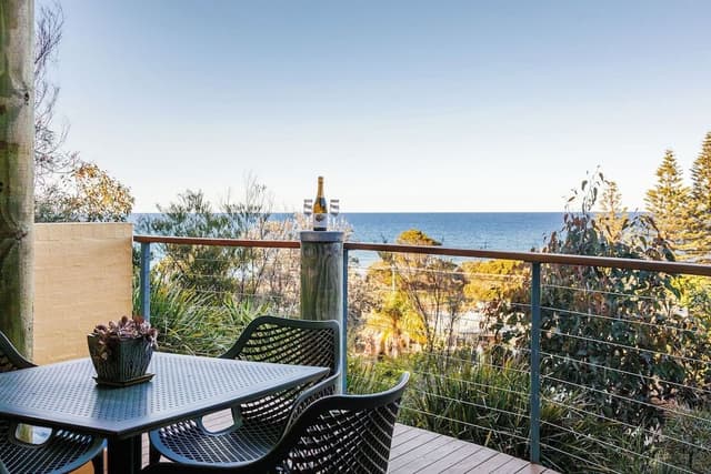 2 Bedroom Ocean View Spa