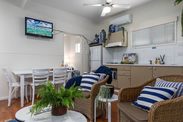 Beach Cabin