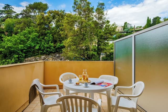 Studio for 4 people - 1 sleeping alcove - Air-conditioned