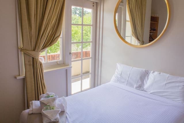 Standard Double with ensuite