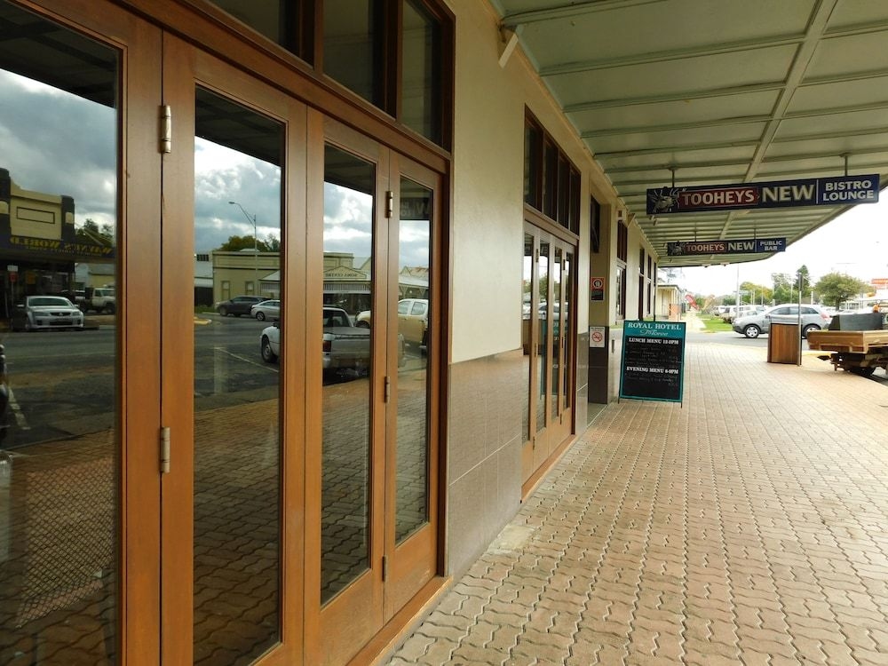 Royal Hotel Moree3