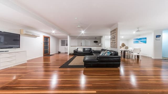 House, 4 Bedrooms
