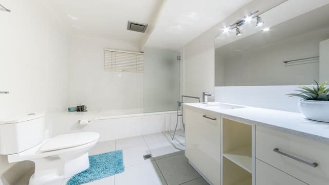 House, 4 Bedrooms