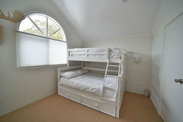 Superior Apartment, 3 Bedrooms, Mountain View, Mountainside