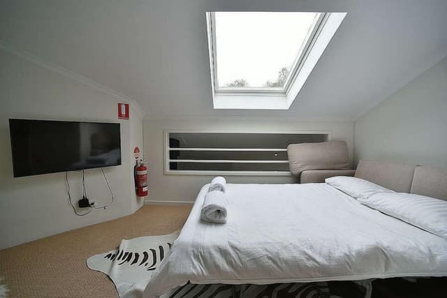 Superior Apartment, 3 Bedrooms, Mountain View, Mountainside