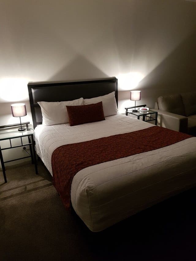 Queen Room
