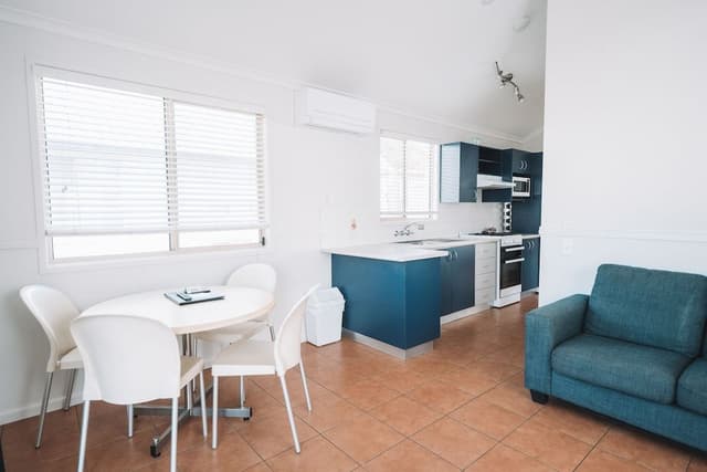 2 Bedroom Villa - Sleeps 6