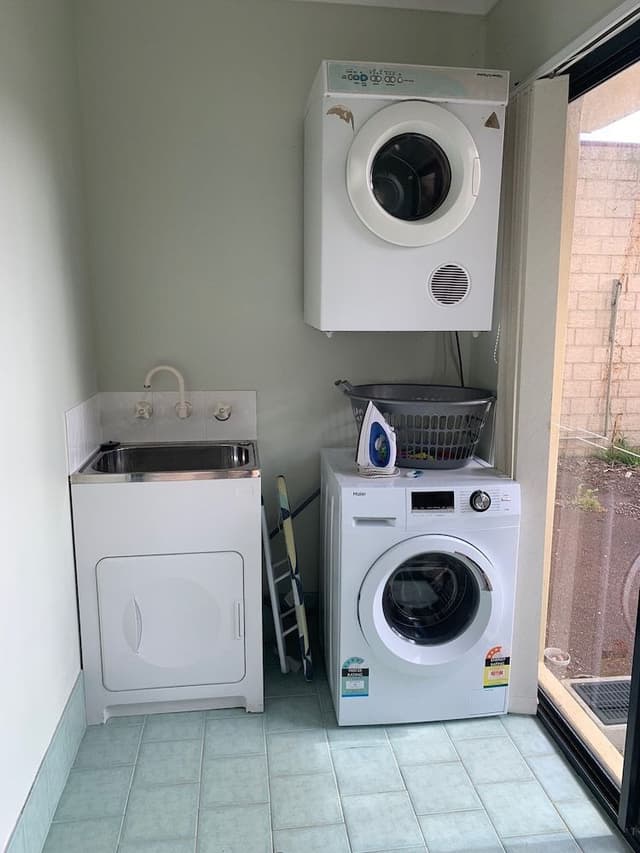 House, 3 Bedrooms, Non Smoking