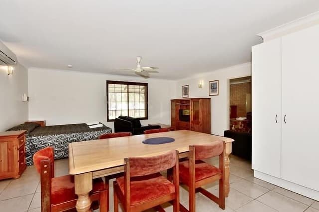 Premier Suite 2 Bedroom Self Contained