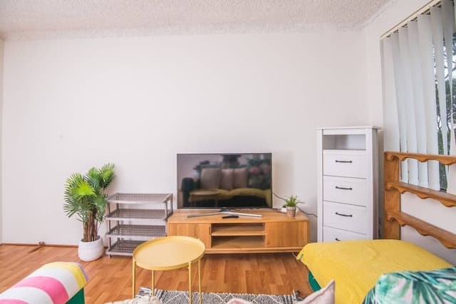 Apartment (2 Bedrooms)