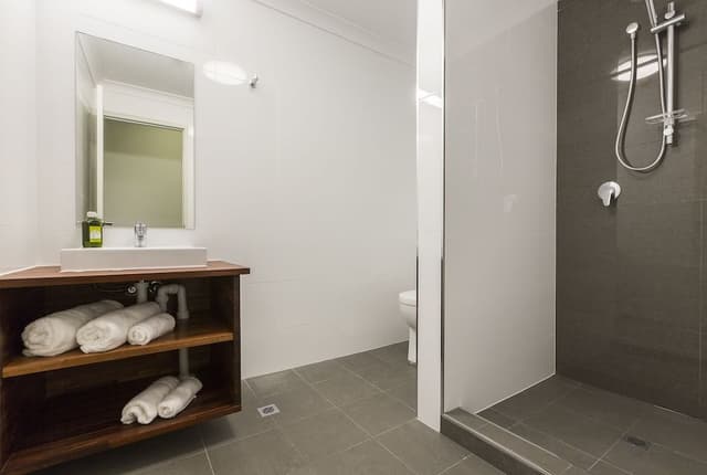 Basic Single Room With-Own Detached Bathroom
