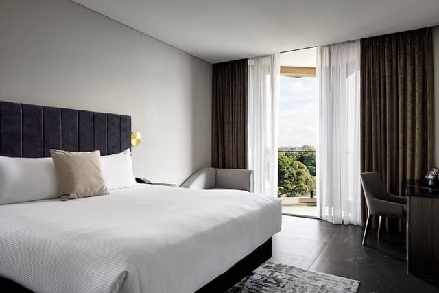Standard Room, 1 King Bed, Accessible, City View