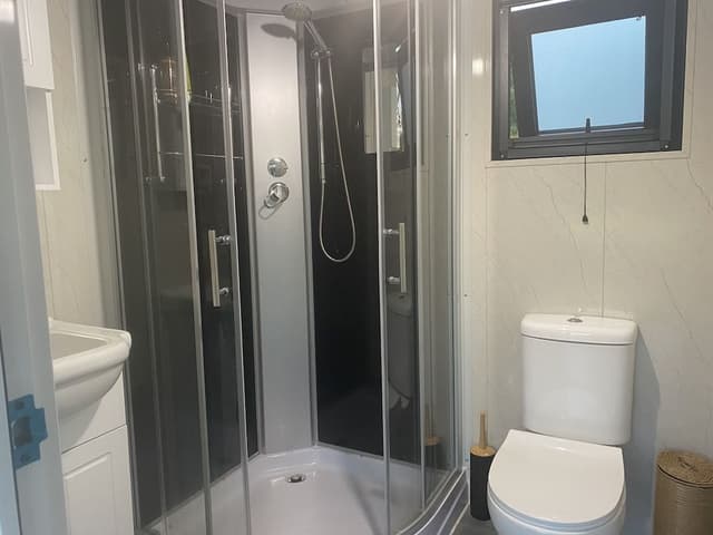 Premier Cabin