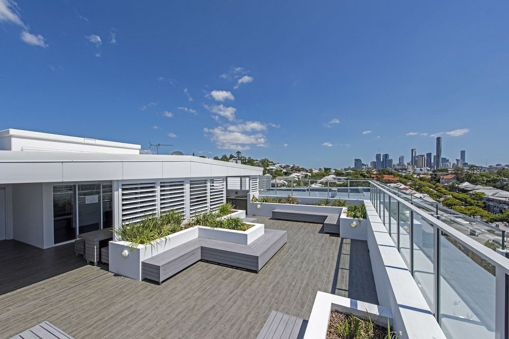 DoubleOne3 Apartments1