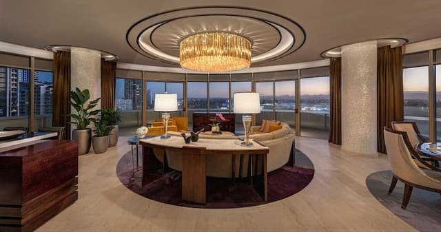 Penthouse Suite